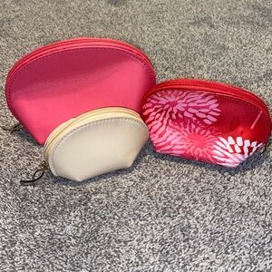NWOT Avon Bag Set
